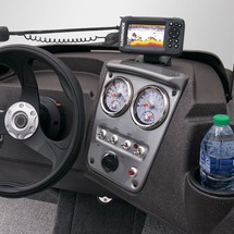 Tracker Pro Guide V-16 SC