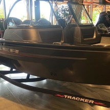 Tracker Pro Guide V-16 SC