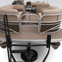 Sun Tracker SportFish 22 DLX