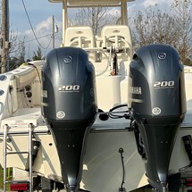 Cobia 217 center console