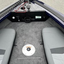 Tracker Targa V-18 WT