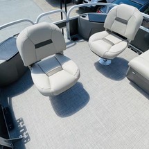 Sun Tracker Fishin Barge 20 DLX