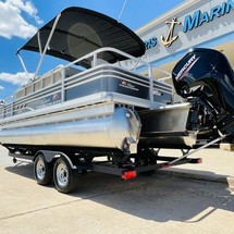 Sun Tracker Fishin Barge 20 DLX