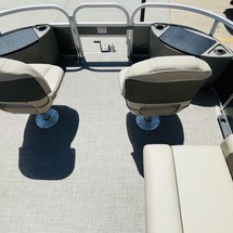 Sun Tracker Fishin Barge 20 DLX