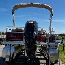 Sun Tracker Bass Buggy 18 DLX