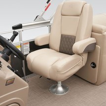 Sun Tracker Party Barge 22 DLX