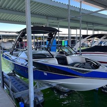 Malibu Wakesetter 23 LSV