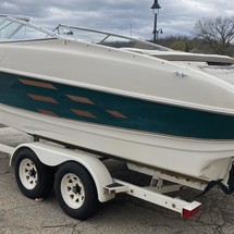 Bayliner 1850 SS Capri