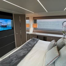 Sunseeker 74 Sport Yacht