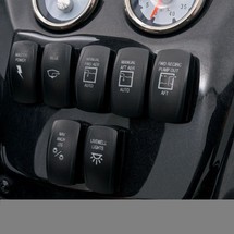 Tracker Targa V-19 WT