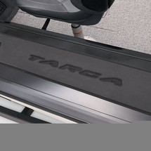 Tracker Targa V-19 WT