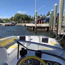 Splendor 240 cuddy cabin