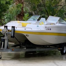 Splendor 240 cuddy cabin