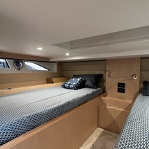 Cayman 50 wa