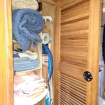 Nelson 42 mkii aft cabin