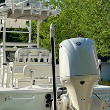 Domn8er 25 deck boat