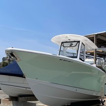 Sea Ray hunt ultra 211
