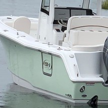 Sea Ray hunt ultra 211