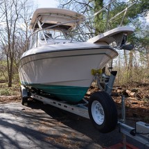 Grady-White Gulfstream 232