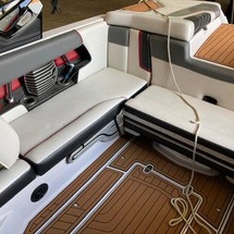 Super Air Nautique G23