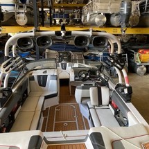 Super Air Nautique G23