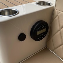 Interboat intender 820