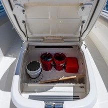 Boston Whaler 330 Outrage