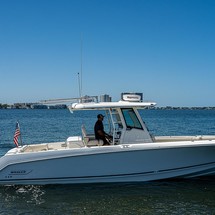 Boston Whaler 330 Outrage