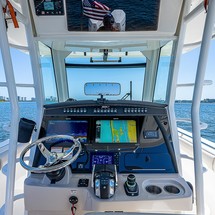 Boston Whaler 330 Outrage