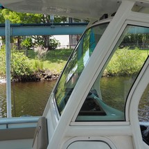 Scout Boats 225 XSF