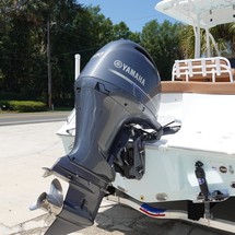 Sea Ray hunt ultra 211