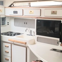 Sea ray 400 express cruiser