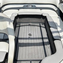 Malibu Wakesetter 23 LSV