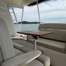 Boston Whaler 350 Realm