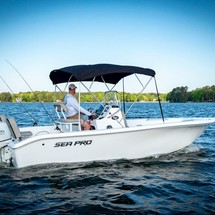 Angler Pro Boats 2900 center console