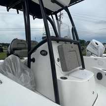 Angler Pro Boats 2900 center console