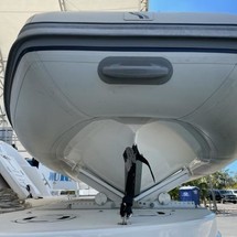 Sea ray 420 sedan bridge