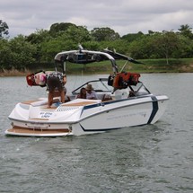 Super Air Nautique G23
