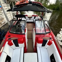 Super Air Nautique G25